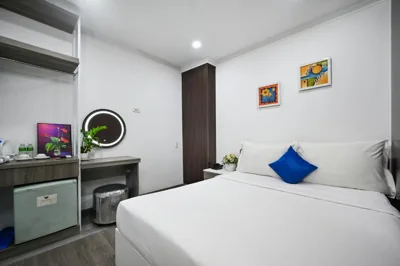 无窗高级双人房或双床房 — Ruby Saigon Hotel - Ben Thanh